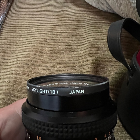 Vintage still working KONICA camera lens and casing 28mm f3.5 - Picture 7 of 8